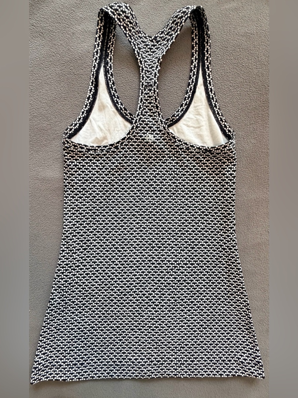 Lululemon - Cool Racer Back Tank - Black & White - Size 4